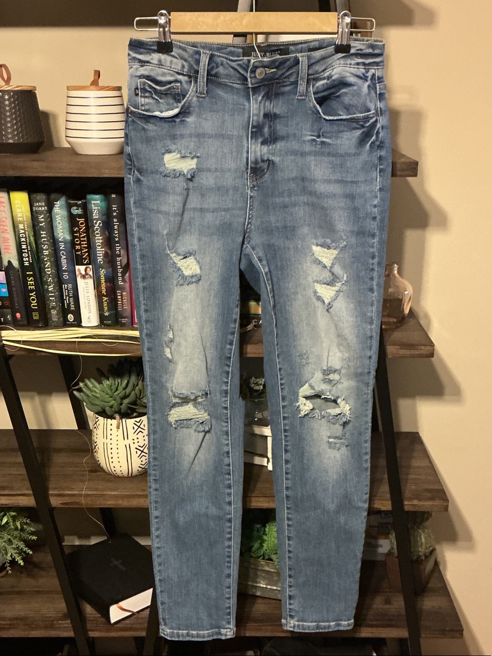 Judy Blue Distressed Blue Boyfriend Jeans Size 27
